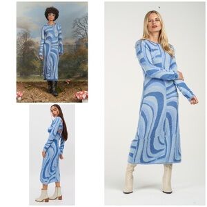 NWT House Of Sunny Swirl Mod Blue Moon Cut Out Back Retro Sweater Midi Dress 6‌‍